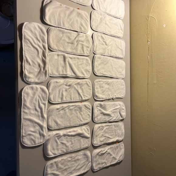 Cloth diaper package including G Diapers - Picture 4 of 6